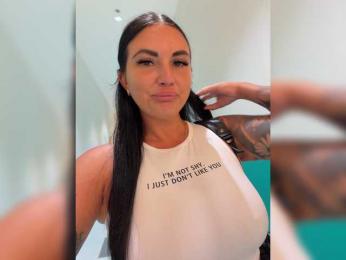 KROSHKA_N — Bongacams recorded stream image, 26.08.2026 09:00