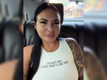 KROSHKA_N — Bongacams recorded stream image, 26.08.2026 09:00