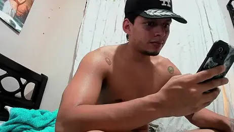 davidlatin66 — Stripchat recorded stream image, 27.08.2026 19:10