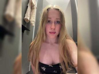 LiiBaby — Bongacams recorded stream image, 28.08.2026 13:10
