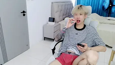 KPL-11 — Stripchat recorded stream image, 29.08.2026 05:20
