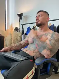 DimitriSullivan_ — Stripchat recorded stream image, 29.08.2026 20:00