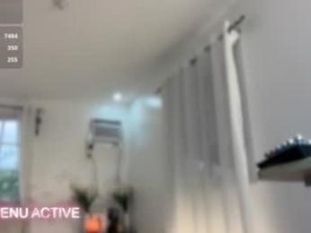trixieemerald — Chaturbate recorded stream image, 29.08.2026 23:50