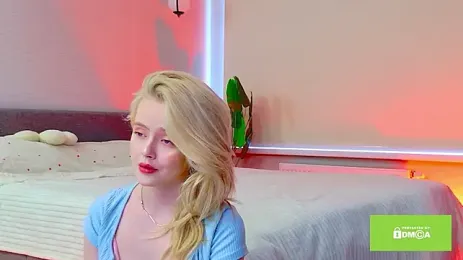 StarrShinee — Stripchat recorded stream image, 31.08.2026 03:10