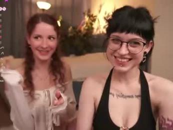 little_poetry — Chaturbate recorded stream image, 02.09.2026 20:00