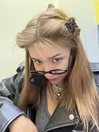 FlashTitsRoyal — Stripchat recorded stream image, 03.09.2026 05:00