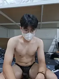 Gwencloudy — Stripchat recorded stream image, 05.09.2026 07:10