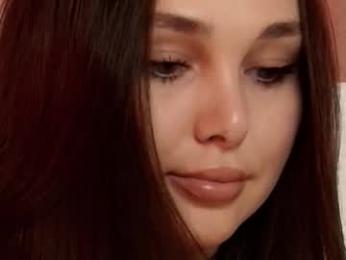 hollyextra — Chaturbate recorded stream image, 13.03.2025 20:00