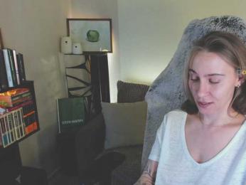 Adamova_Eva — Bongacams recorded stream screenshot (13 Mar 2025)