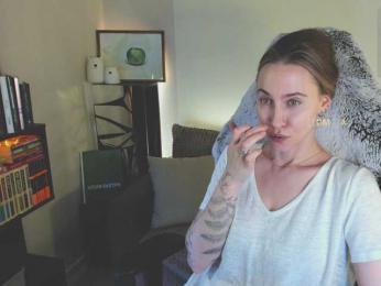 Adamova_Eva — Bongacams recorded stream screenshot (13 Mar 2025)