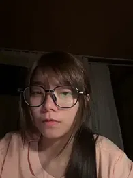 Puting_q — Stripchat recorded stream image, 11.09.2026 19:20