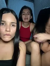 the_queen_of_street — Stripchat recorded stream image, 13.09.2026 00:50