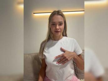 CrystalFairy — Bongacams recorded stream image, 13.09.2026 18:30