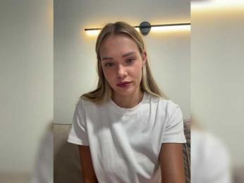CrystalFairy — Bongacams recorded stream image, 13.09.2026 18:30