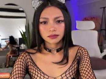 sweet_littleee — Chaturbate recorded stream screenshot (14 Mar 2025)