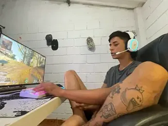 Max_TheHorseDick — Stripchat recorded stream image, 15.09.2026 00:50