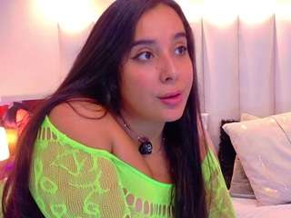 valen-scott — Camsoda recorded stream image, 15.09.2026 13:20