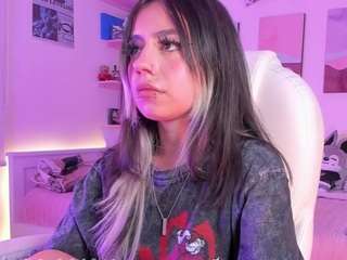 andromeedaa — Camsoda recorded stream image, 15.09.2026 20:40