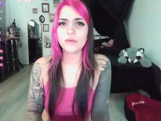 sallylynn — Camsoda recorded stream image, 19.09.2026 02:50