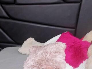 Tanya Hanks — Flirt4free recorded stream image, 21.09.2026 19:30