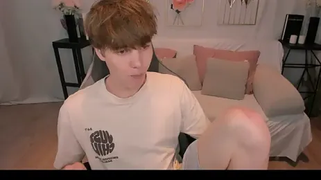 andyyzzz — Stripchat recorded stream image, 24.09.2026 18:30