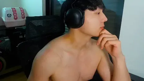 Tkcqcc — Stripchat recorded stream image, 24.09.2026 17:30