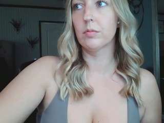 lucyallen4201 — Camsoda recorded stream image, 14.03.2025 18:40