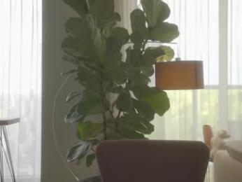 emma_lu1 — Chaturbate recorded stream image, 15.03.2025 20:10