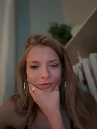 AnastasiaAniess — Stripchat recorded stream screenshot (15 Mar 2025)