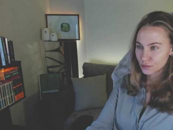 Adamova_Eva — Bongacams recorded stream screenshot (16 Mar 2025)