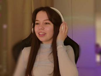 Businka13 — Bongacams recorded stream image, 17.03.2025 16:00