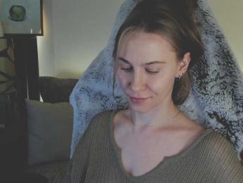 Adamova_Eva — Bongacams recorded stream screenshot (17 Mar 2025)