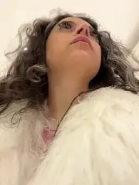 Lina_twin — Stripchat recorded stream image, 18.03.2025 13:30