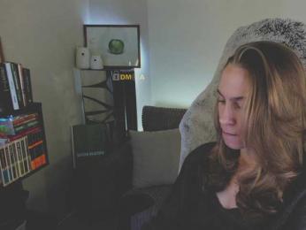 Adamova_Eva — Bongacams recorded stream screenshot (18 Mar 2025)