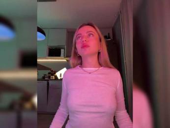 Nataliecroys — Bongacams recorded stream image, 18.03.2025 22:10
