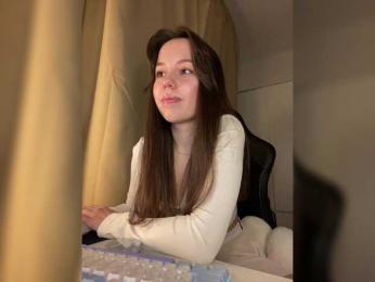 Businka13 — Bongacams recorded stream image, 20.03.2025 17:00