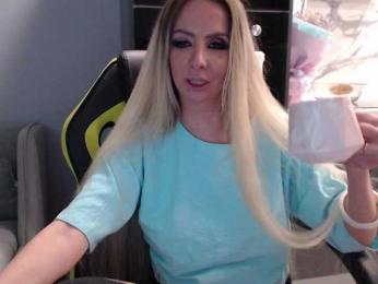 blondalina — Bongacams recorded stream image, 20.03.2025 18:40