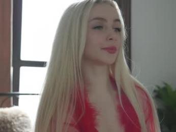 alissa_wxw — Chaturbate recorded stream screenshot (03 Feb 2025)