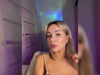 Mila-m — Bongacams recorded stream screenshot (03 Feb 2025)