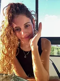 alana15 — Stripchat recorded stream image, 21.03.2025 21:30