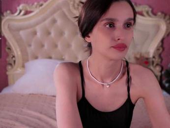 Enchantressss — Bongacams recorded stream image, 22.03.2025 03:00