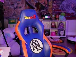 lovenzia — Camsoda recorded stream image, 22.03.2025 03:10