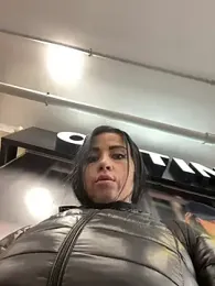 CrazzyChicks — Stripchat recorded stream image, 22.03.2025 06:10