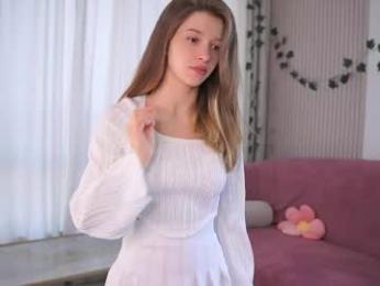 little_poetry — Chaturbate recorded stream image, 22.03.2025 10:50