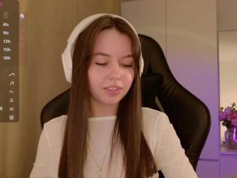 Businka13 — Bongacams recorded stream image, 22.03.2025 15:50