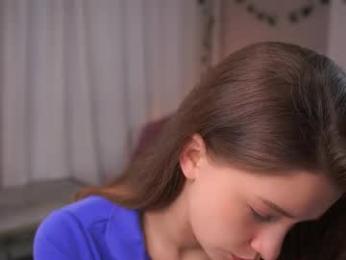 little_poetry — Chaturbate recorded stream image, 22.03.2025 15:40