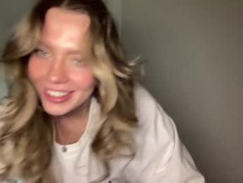 angel_from_sky — Chaturbate recorded stream screenshot (23 Mar 2025)