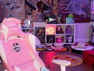 lovenzia — Camsoda recorded stream image, 23.03.2025 17:30