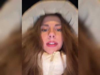 VikkiExtraCheese — Bongacams recorded stream image, 23.03.2025 19:30