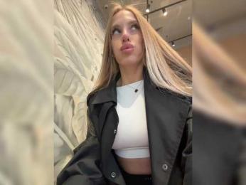 ALVUWKA — Bongacams recorded stream screenshot (25 Mar 2025)